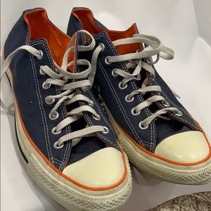 Converse Sneakers size 11.5